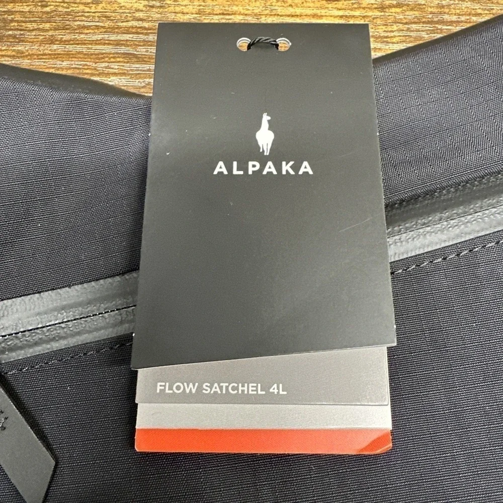 NEW Alpaka Flow Satchel 4L Black Crossbody Messenger Bag Water Resistant